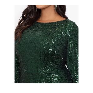 Xscape Green Sequin Long Sleeve Dress NWT